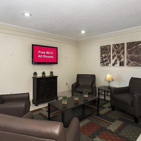 Red Roof Inn Bloomington - Normal/University Экстерьер фото