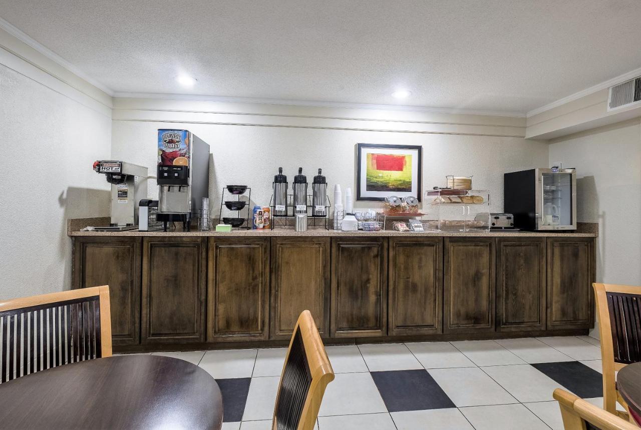 Red Roof Inn Bloomington - Normal/University Экстерьер фото