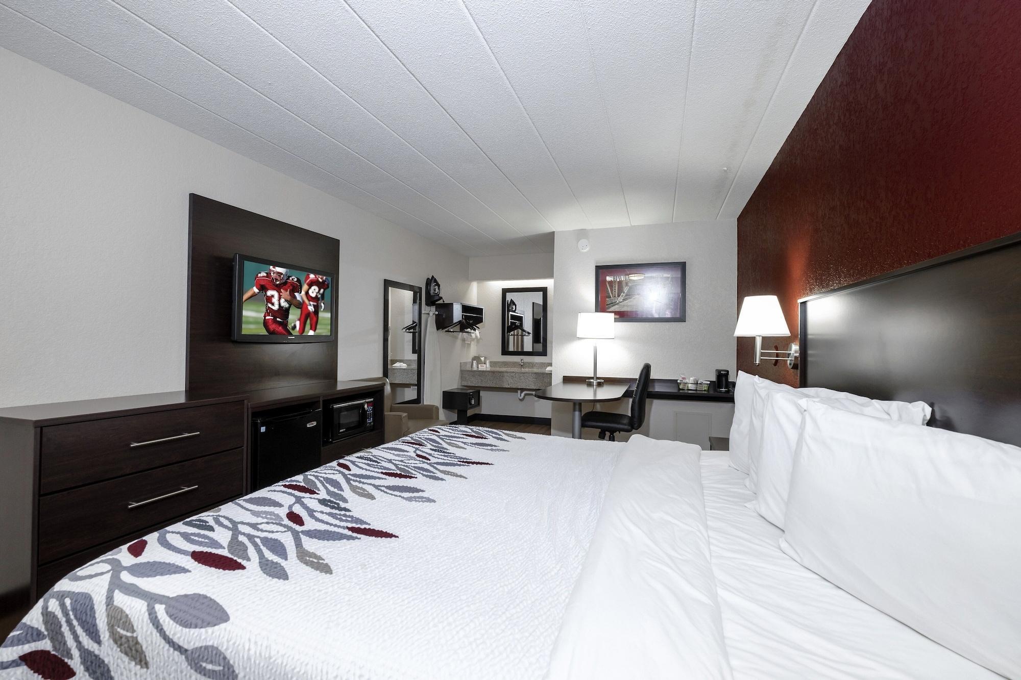 Red Roof Inn Bloomington - Normal/University Экстерьер фото